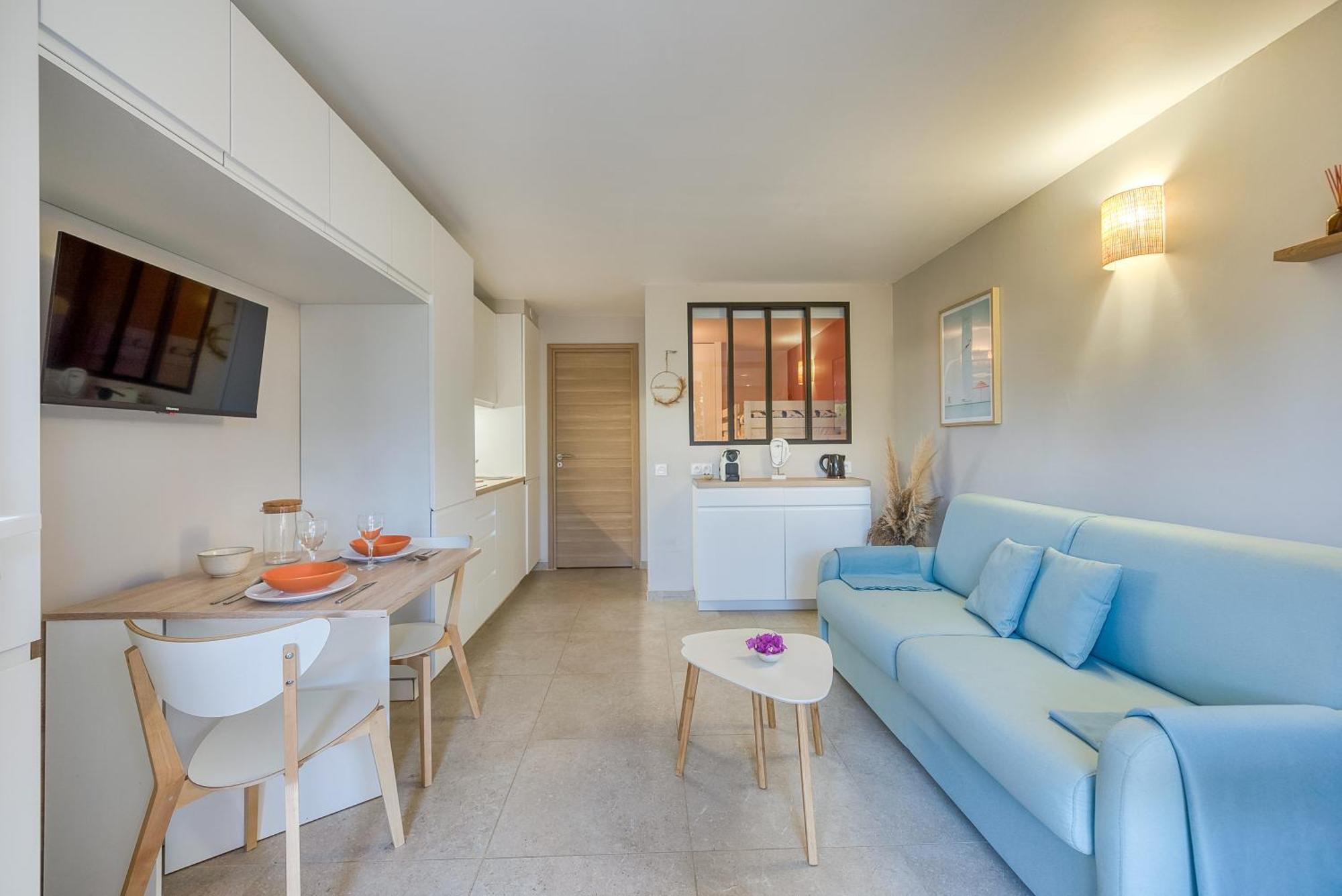 Le Lavandou "Cavaliere" -Rez De Jardin Bord De Mer , Atom Екстер'єр фото